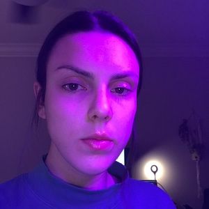 Meet your Posher, Mae